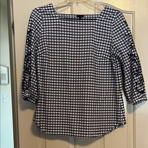 Talbots Blue and White Gingham Blouse with embroidered Sleeves, size Large